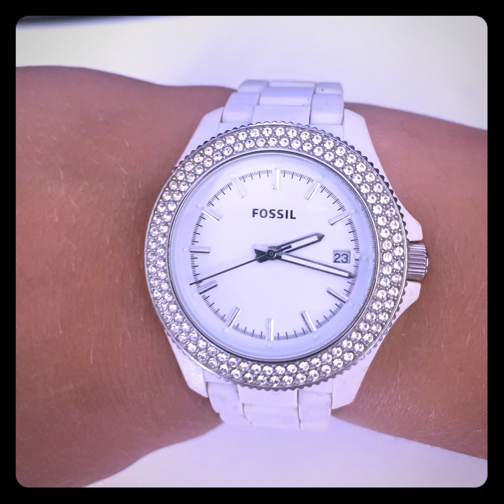 Women’s fossil watch.